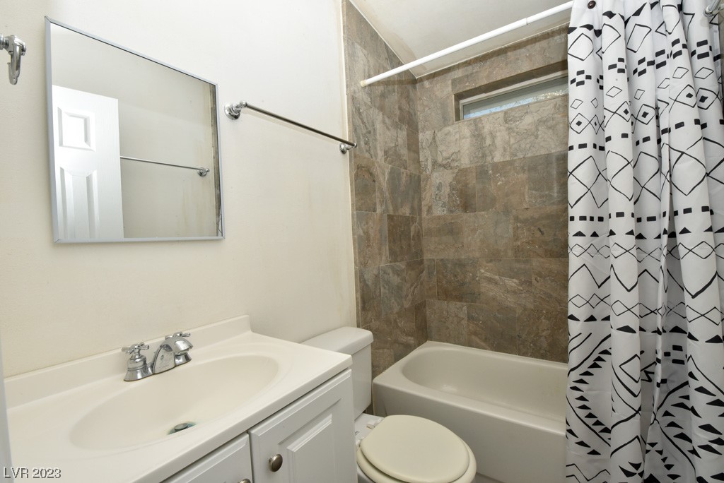 3560 North Blagg Road Pahrump, NV 89060 - Photo 6 of 33