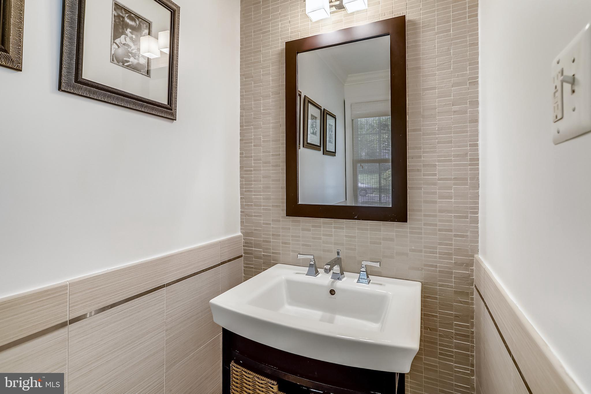 8204 Kerry Road Chevy Chase, MD 20815 - Photo 23 of 74 Powder Room