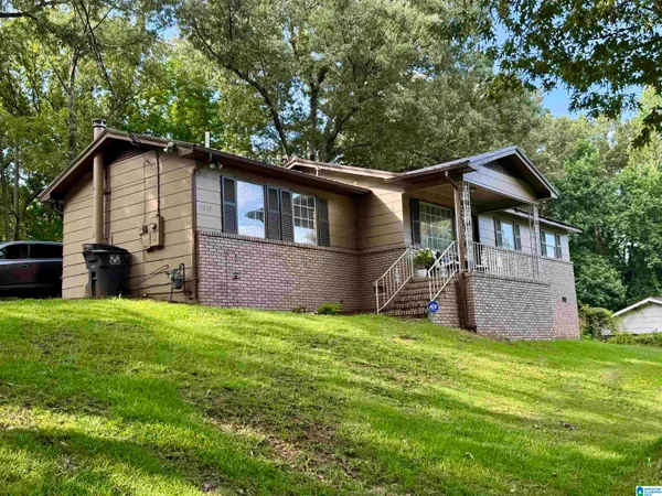 $189,900 | 1237 West Forest Drive, Gardendale, AL 35071