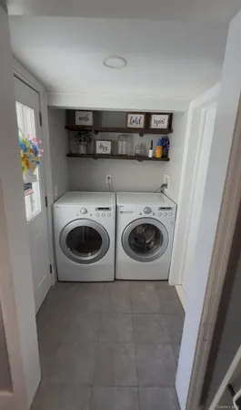 $3,800 | 18 1st Avenue, East Islip, NY 11730