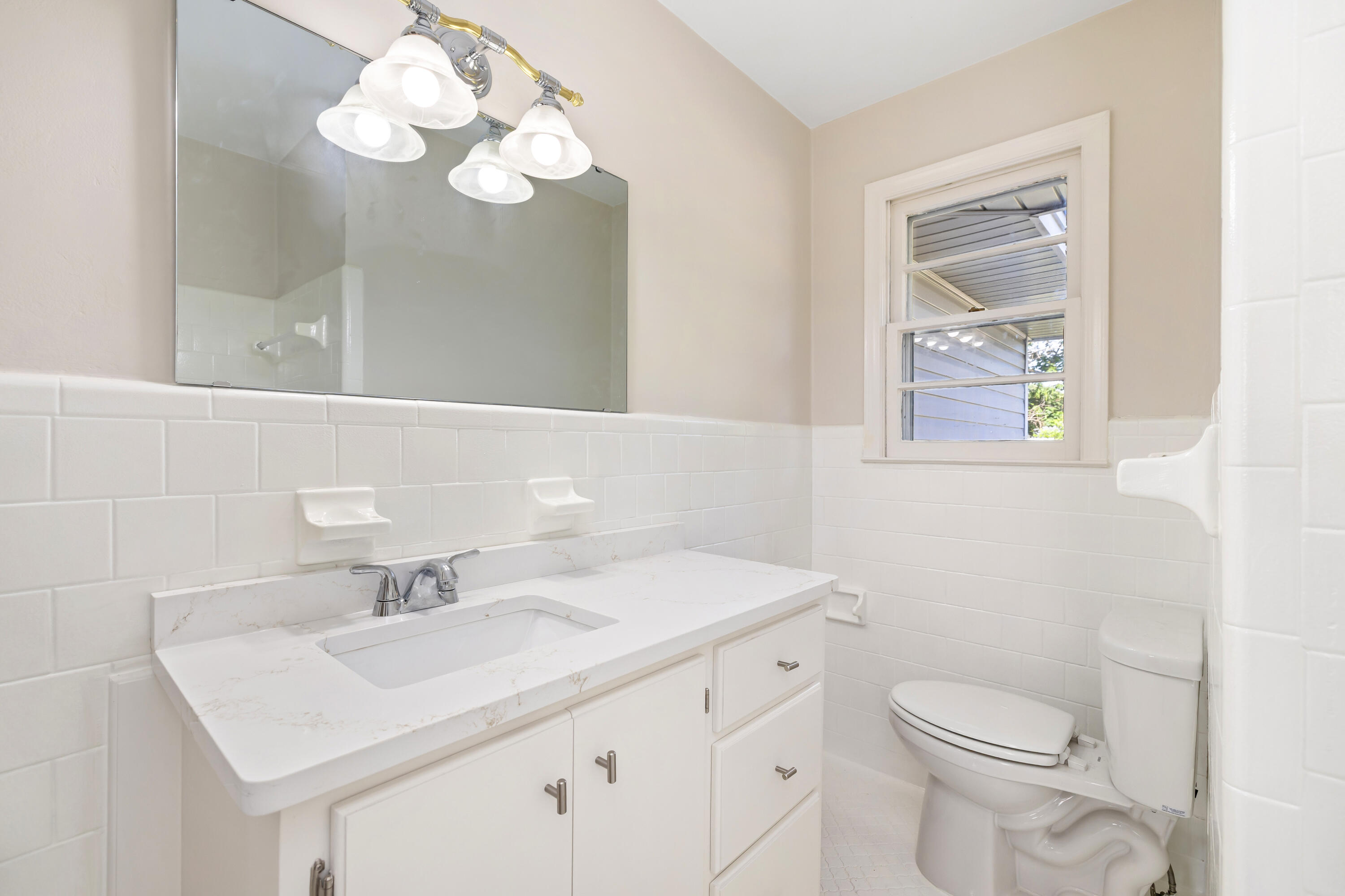 905 Perry Boulevard Sumter, SC 29154 - Photo 12 of 26