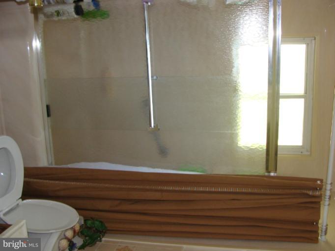3700 Kenway Street Silver Spring, MD 20906 - Photo 8 of 22 Bath
