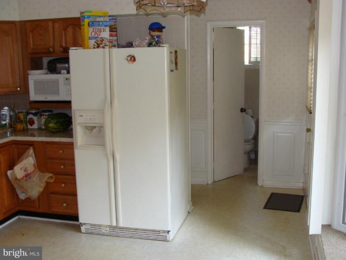 3700 Kenway Street Silver Spring, MD 20906 - Photo 10 of 22 Kitchen