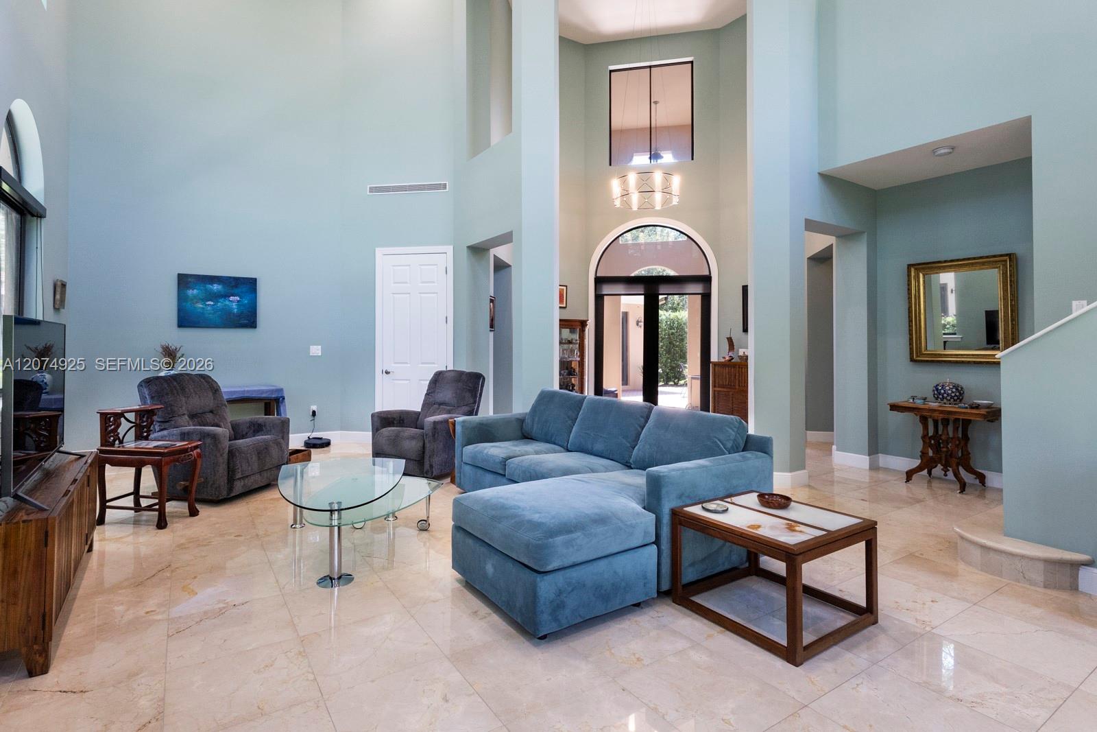 11404 Four Fillies Road Pinecrest, FL 33156 - Photo 4 of 42 Gallery Image 4