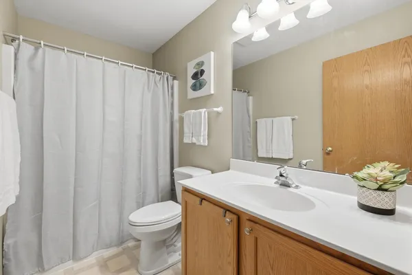 $329,900 | 520 Enterprise Drive, Verona, WI 53593
