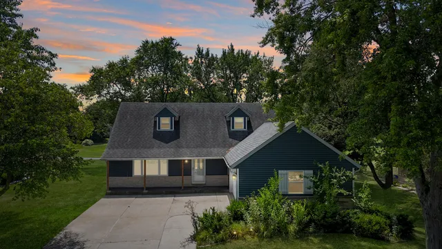 $3,000 | 4213 Glen Oaks Drive, Crown Point, IN 46307