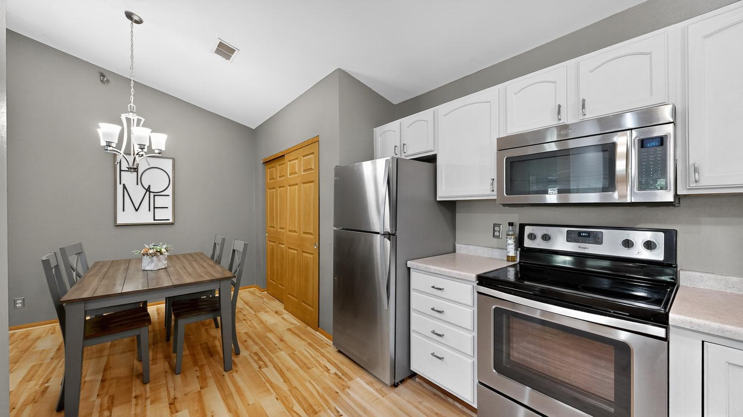 1872 Deerhaven Lane Northeast, Unit 7 Rochester, MN 55906 - Photo 8 of 25 Gallery Image 8