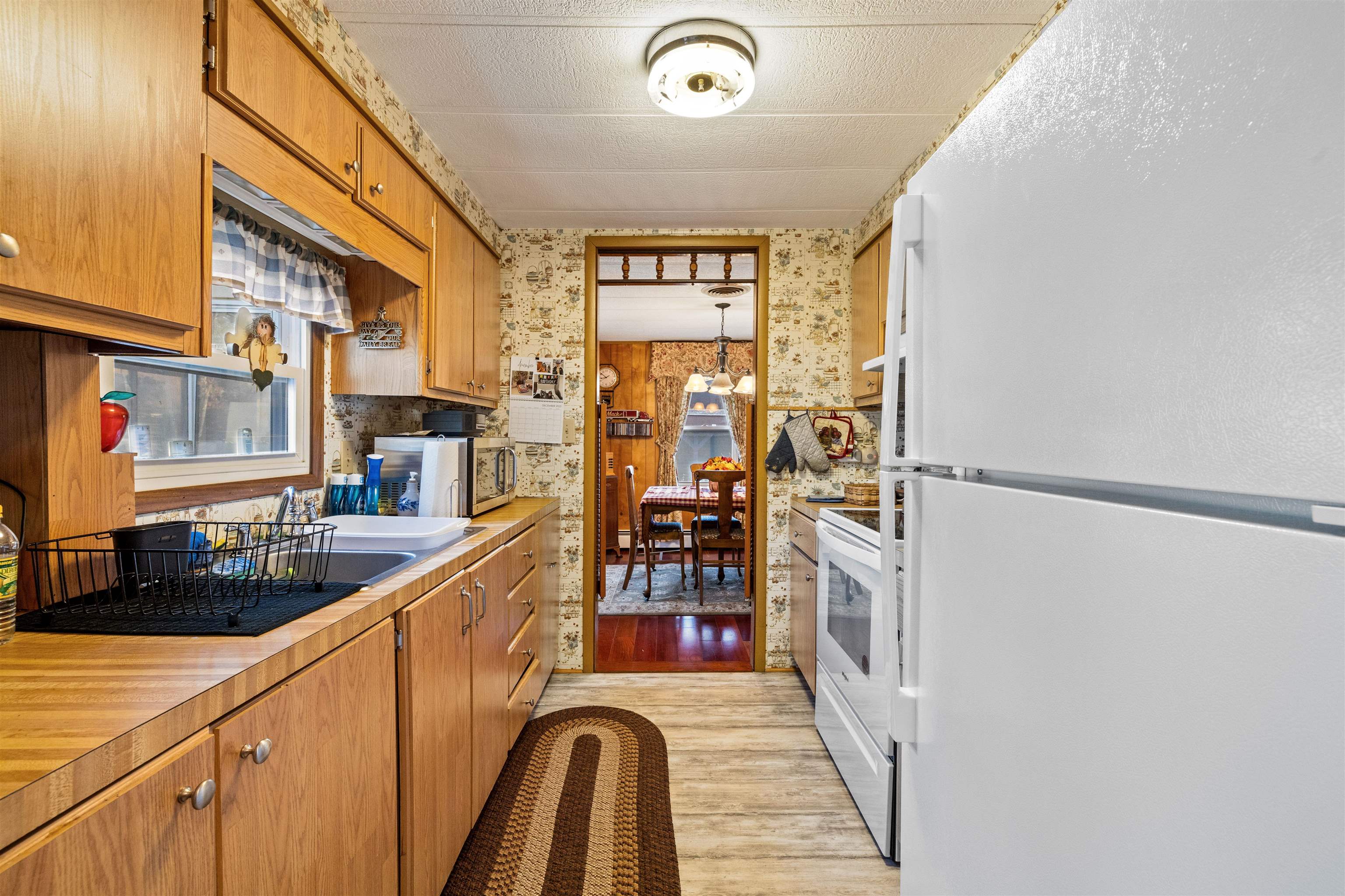 61 Riverledge Drive Goffstown, NH 03045 - Photo 17 of 40