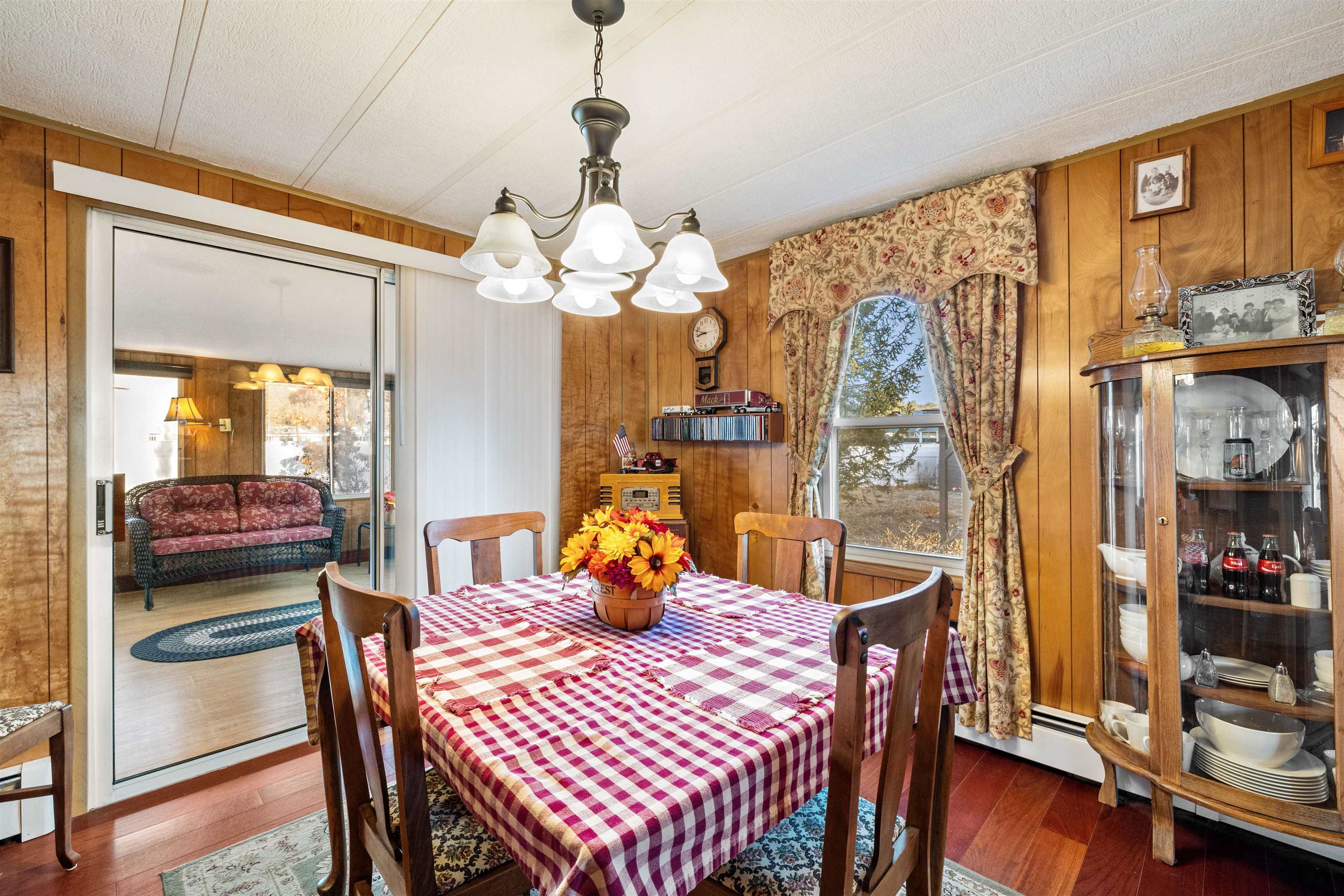 61 Riverledge Drive Goffstown, NH 03045 - Photo 7 of 40