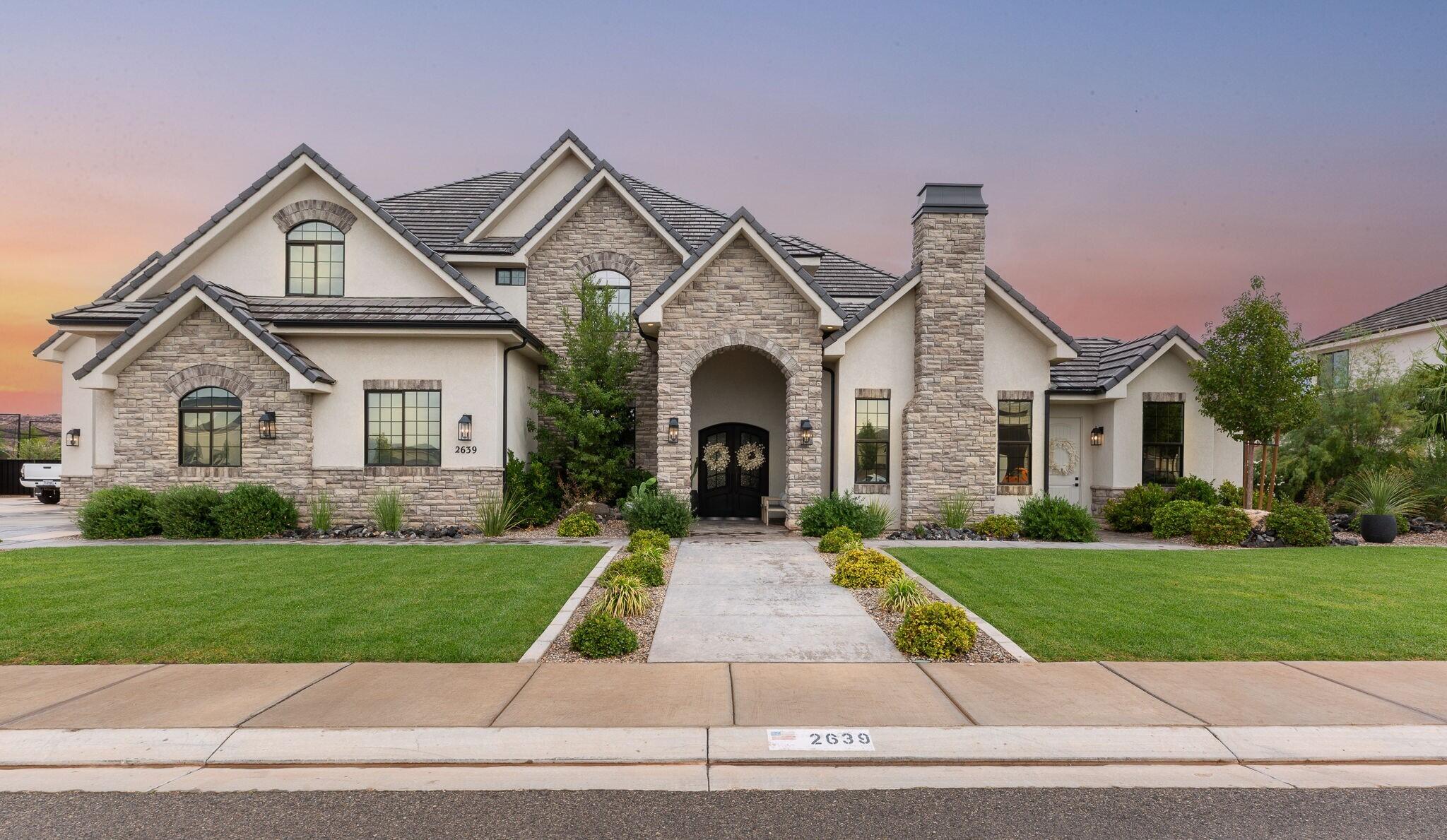 2639 Poplar Circle St. George, UT 84790 - Photo 1 of 14 20-web-or-mls-2639 e Poplar Cir-2