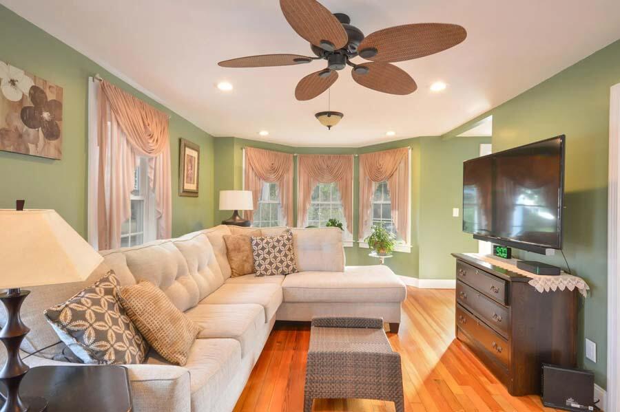 6 Shaw Road Fairhaven, MA 02719 - Photo 11 of 14 d65a1577
