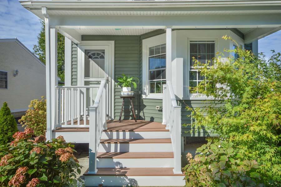 6 Shaw Road Fairhaven, MA 02719 - Photo 2 of 14 1ad5be0d