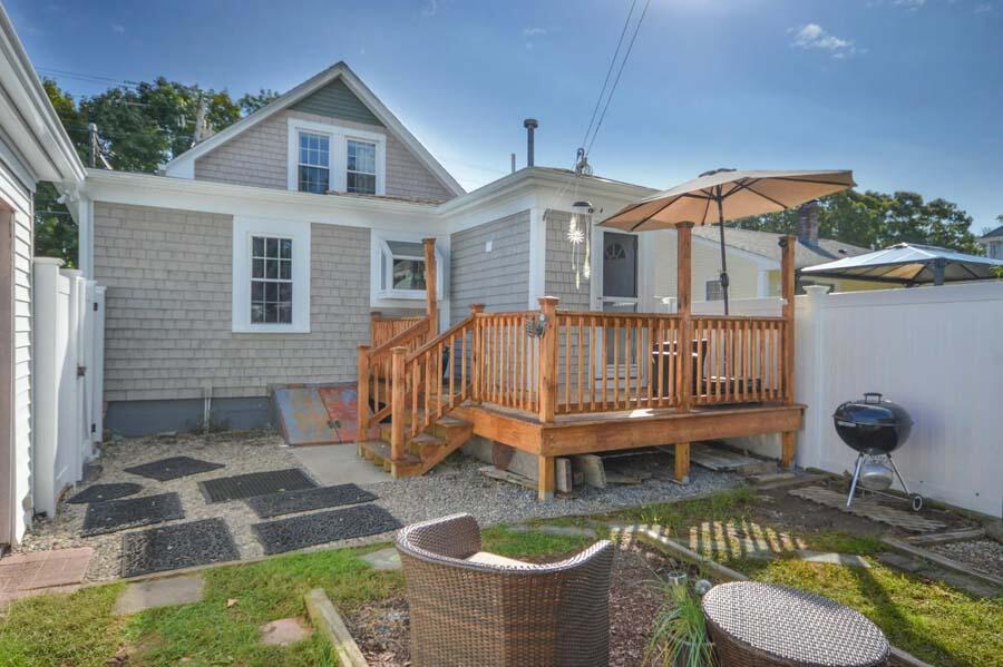 6 Shaw Road Fairhaven, MA 02719 - Photo 5 of 14 84b12bae