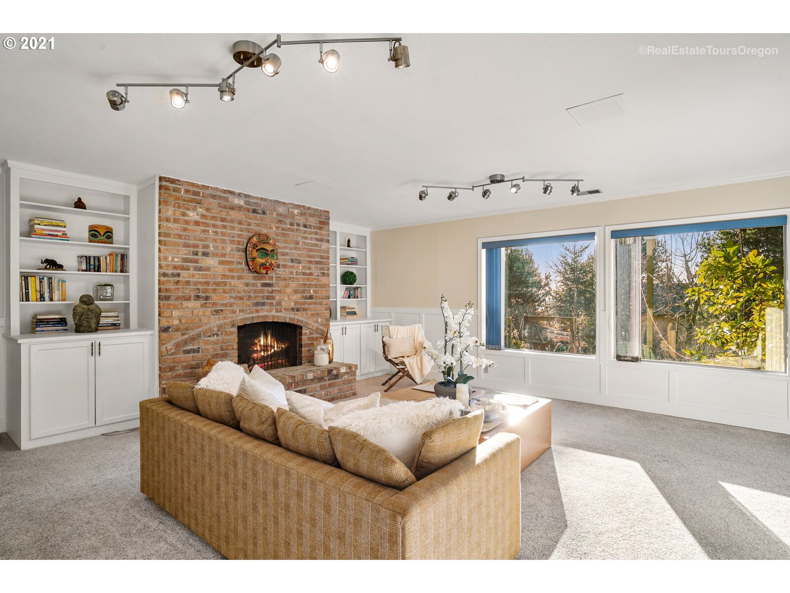 8311 Northwest Reed Drive Portland, OR 97229 - Photo 20 of 30 Gallery Image 20