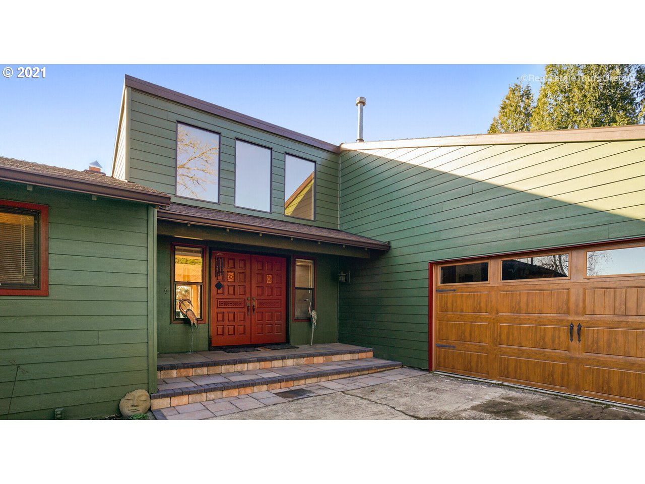 8311 Northwest Reed Drive Portland, OR 97229 - Photo 3 of 30 Gallery Image 3