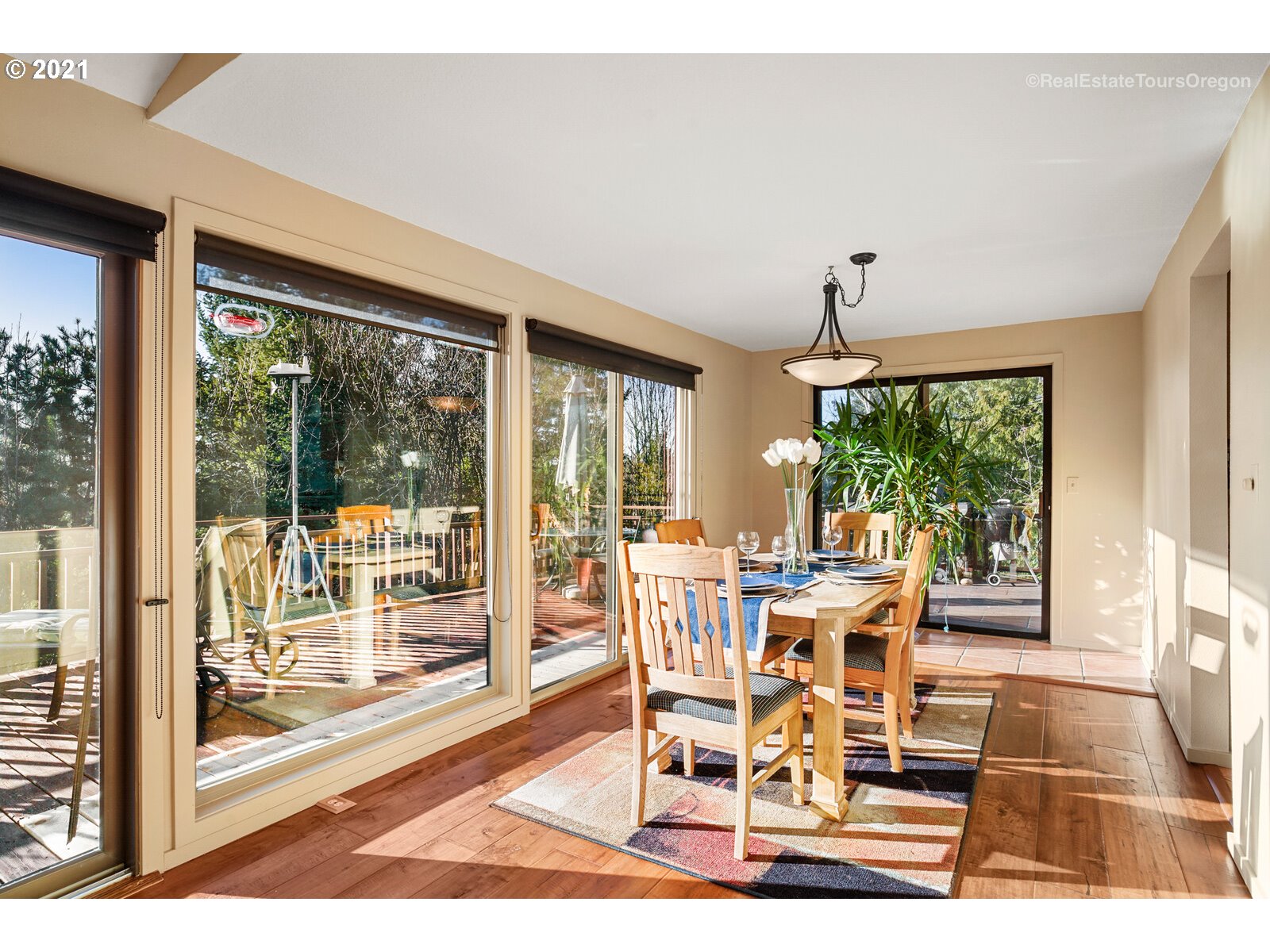 8311 Northwest Reed Drive Portland, OR 97229 - Photo 7 of 30 Gallery Image 7