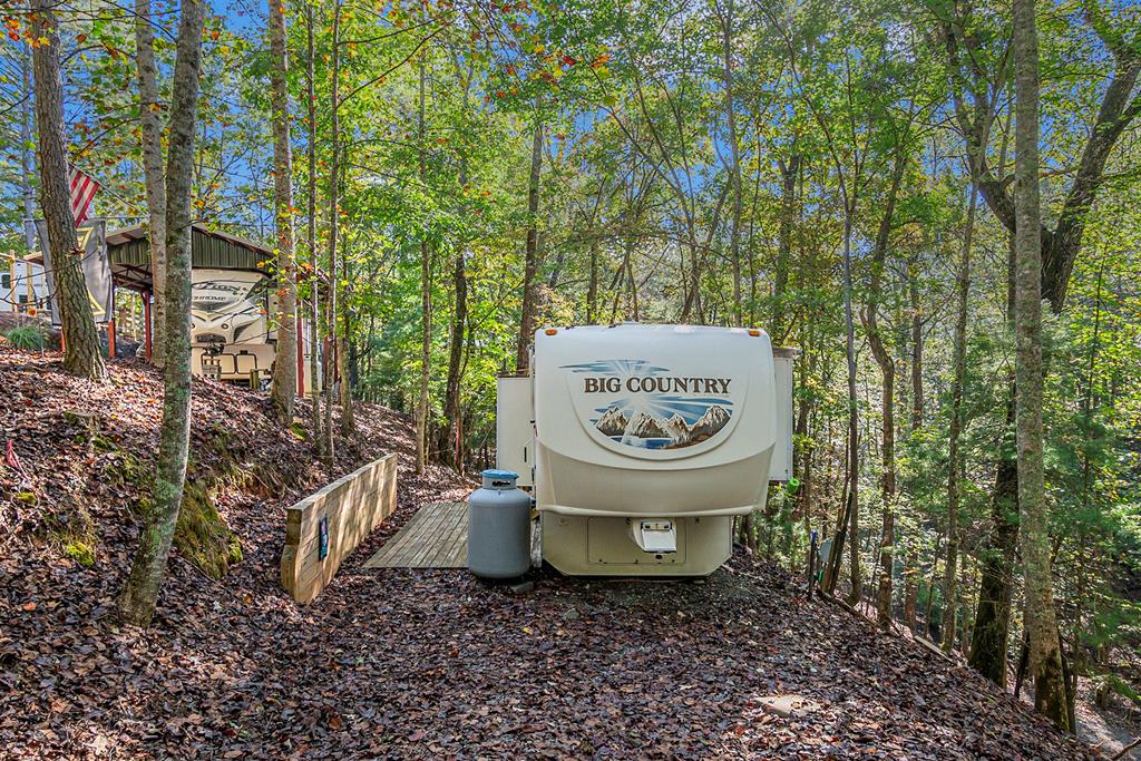 84 32nd Street Ellijay, GA 30540 - Photo 1 of 17 Main View