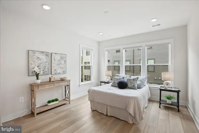 $950,000 | 12768 Sunrise Valley Drive, Reston, VA 20191