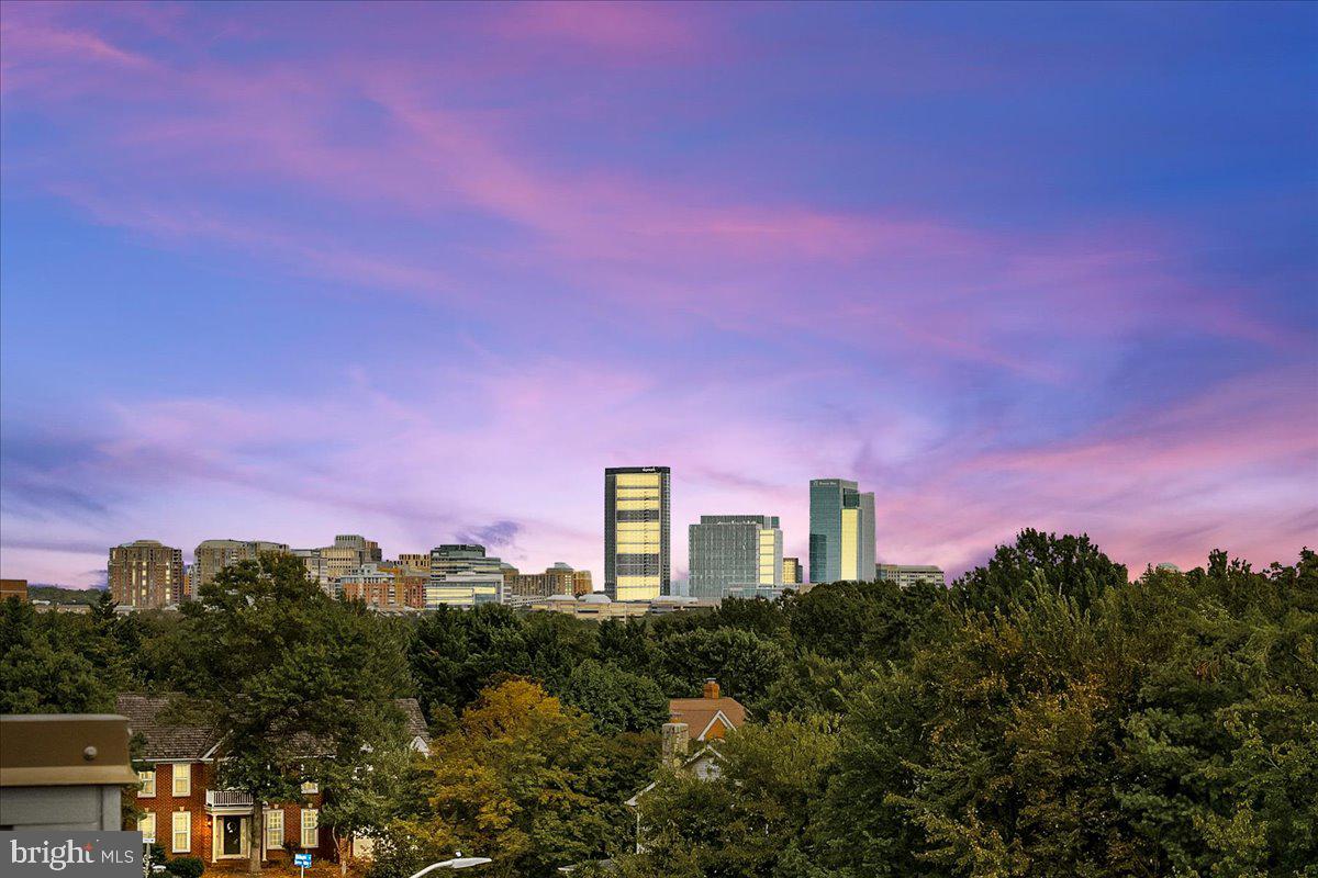 12768 Sunrise Valley Drive Reston, VA 20191 - Photo 30 of 33 a front view of a multi story building