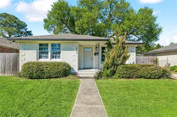 $299,000 | 3008 Haring Road, Metairie, LA 70006