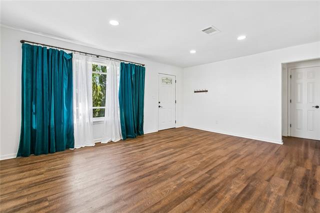 3008 Haring Road Metairie, LA 70006 - Photo 3 of 10