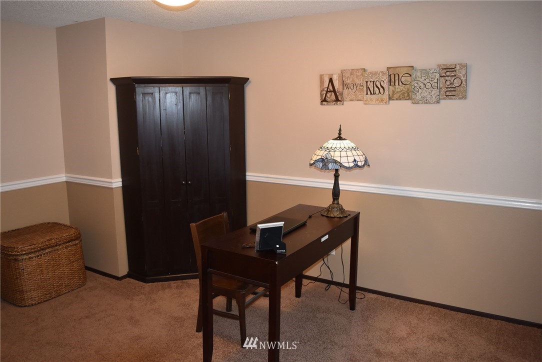 12524 Alexander Road Everett, WA 98204 - Photo 20 of 23 Gallery Image 20