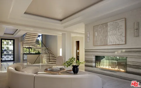 $36,950,000 | 721 North Bonhill Road, Los Angeles, CA 90049