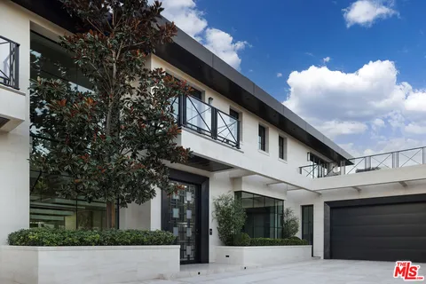 $36,950,000 | 721 North Bonhill Road, Los Angeles, CA 90049