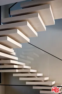 $36,950,000 | 721 North Bonhill Road, Los Angeles, CA 90049