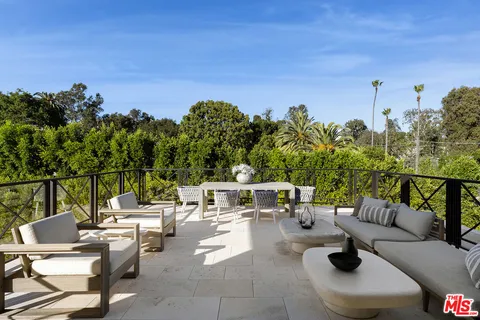 $36,950,000 | 721 North Bonhill Road, Los Angeles, CA 90049