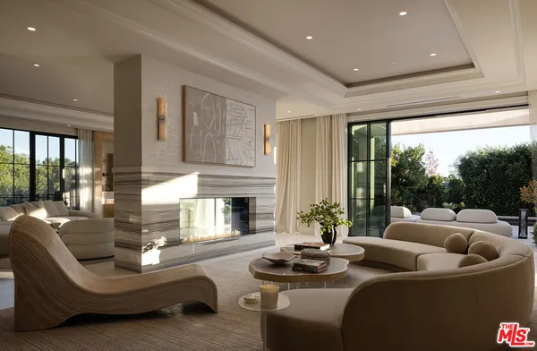 $36,950,000 | 721 North Bonhill Road, Los Angeles, CA 90049