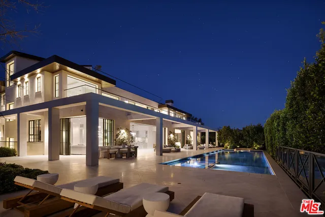 $36,950,000 | 721 North Bonhill Road, Los Angeles, CA 90049