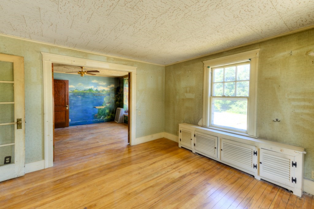 17 Hunnewell Road Worcester, MA 01606 - Photo 19 of 28