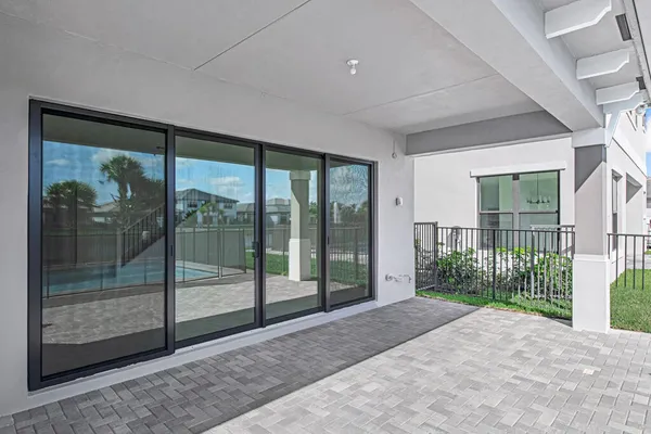 $1,367,900 | 9680 Grey Flock Drive, Palm Beach Gardens, FL 33412