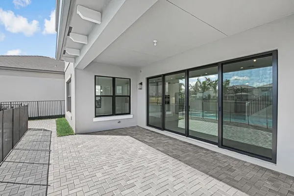 $1,367,900 | 9680 Grey Flock Drive, Palm Beach Gardens, FL 33412
