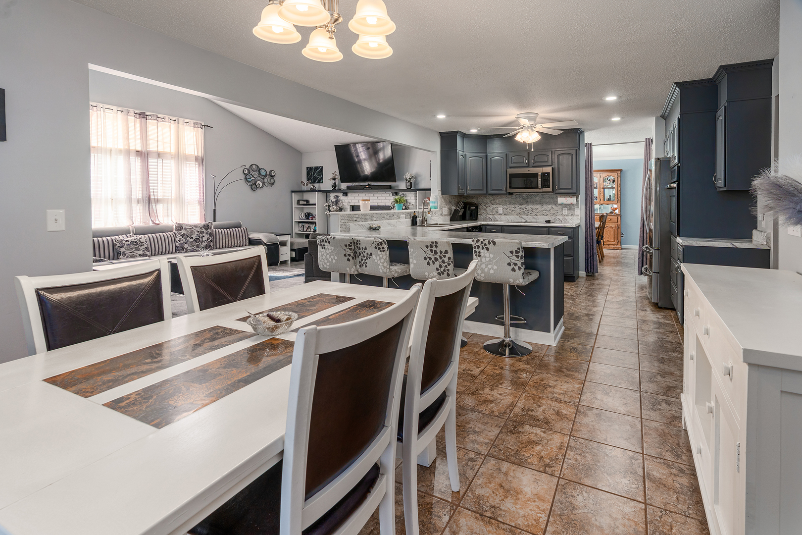 100 Oakview Road Carbondale, IL 62901 - Photo 15 of 67 Gallery Image 15