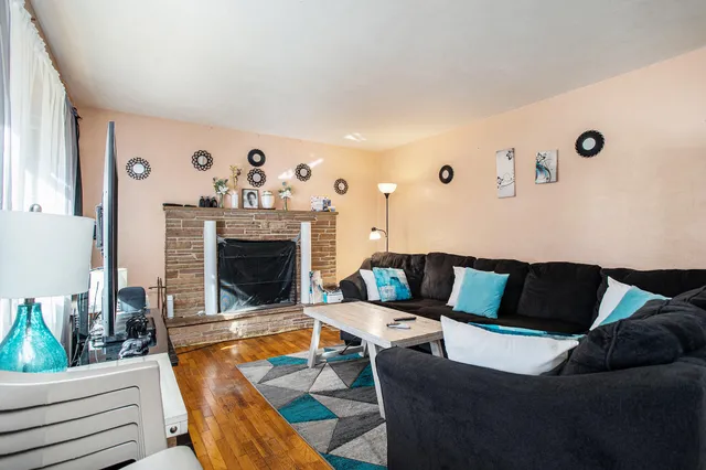 $175,000 | 28491 C Drive North, Albion, MI 49224