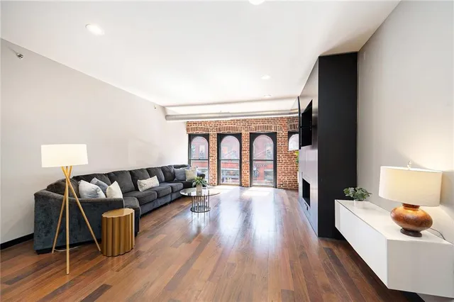 $984,950 | 308 West 8th Street, Unit 100, Kansas City, MO 64105