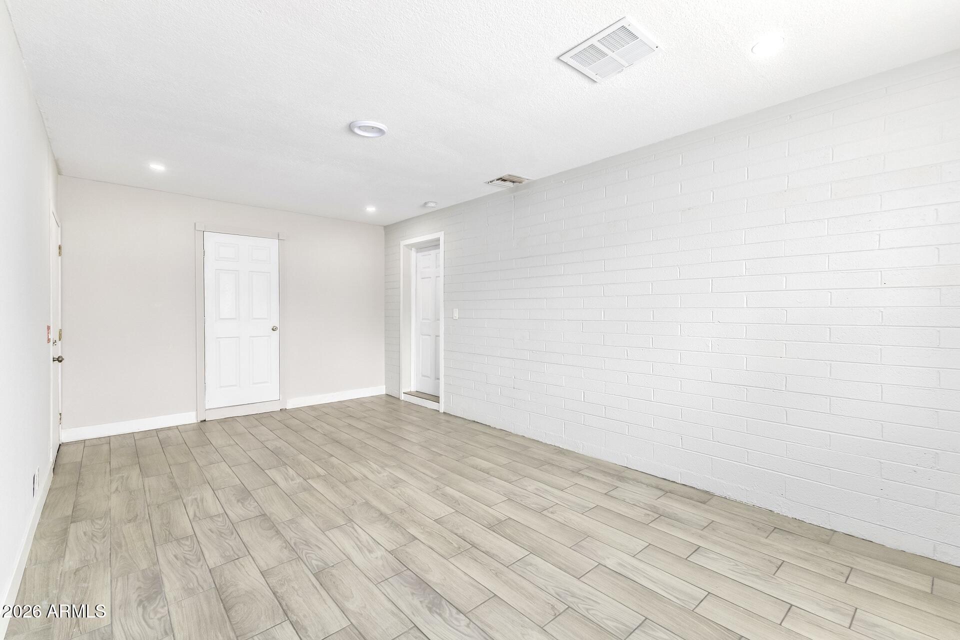 17428 North 20th Street Phoenix, AZ 85022 - Photo 19 of 24 Den/Office