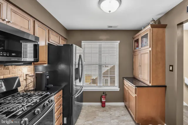 $285,000 | 2904 B Heatherstone Court, Mount Laurel, NJ 08054