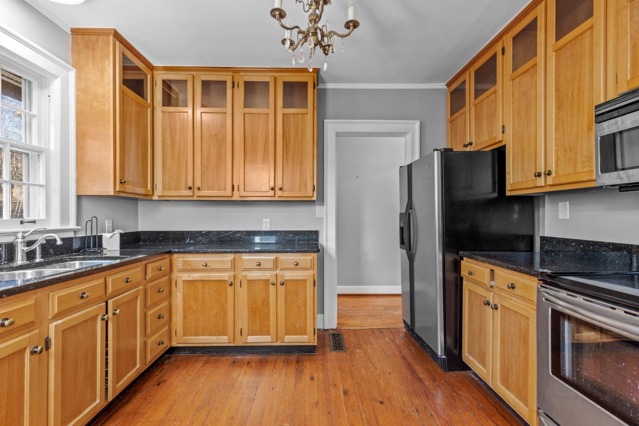 1259 Duane Road Chattanooga, TN 37405 - Photo 16 of 89