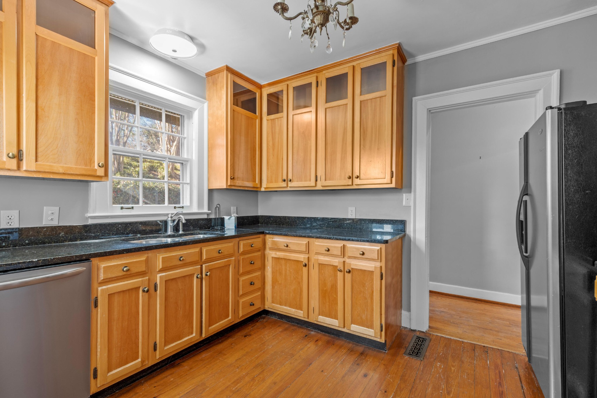 1259 Duane Road Chattanooga, TN 37405 - Photo 17 of 89