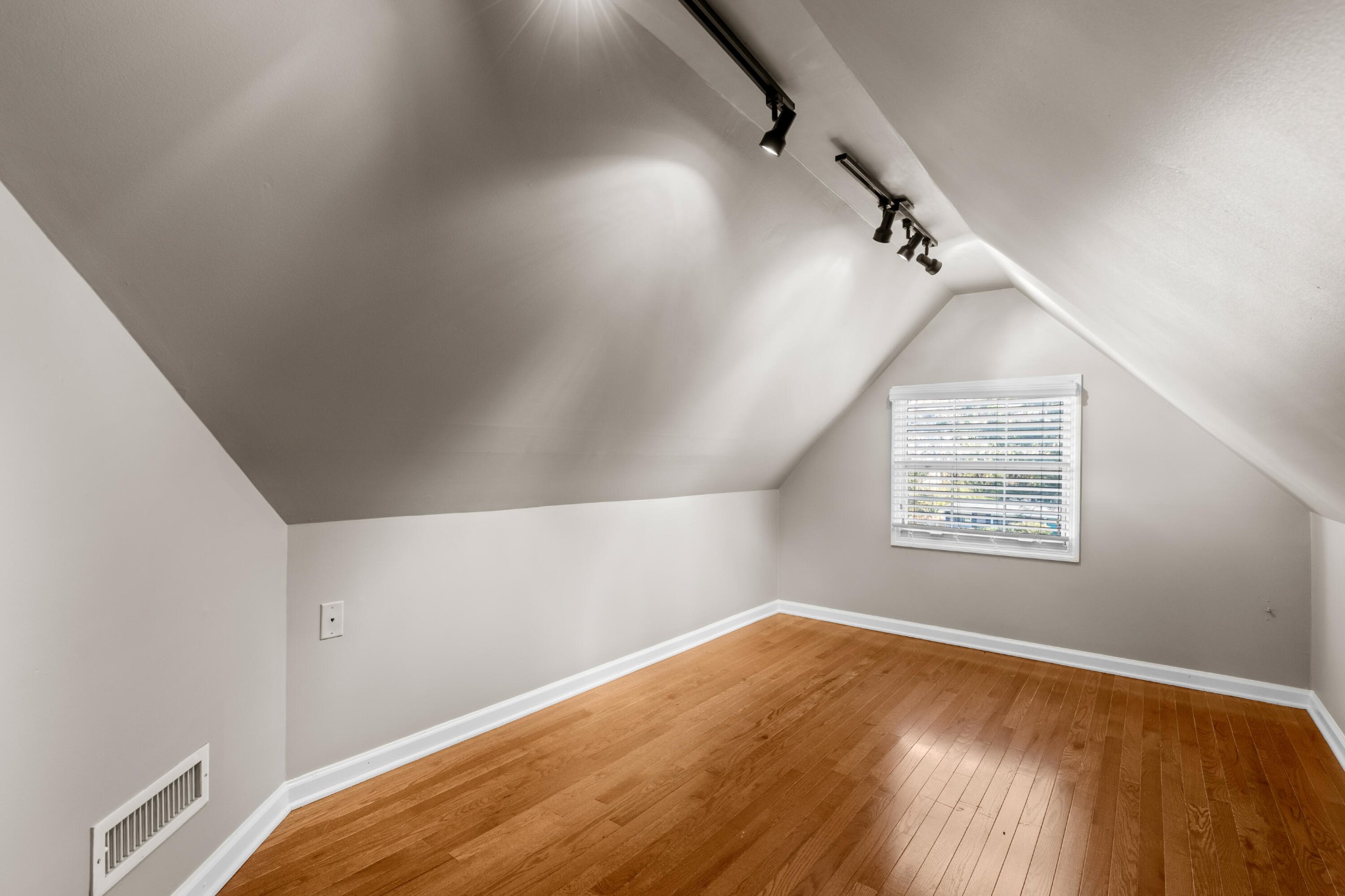 1259 Duane Road Chattanooga, TN 37405 - Photo 40 of 89