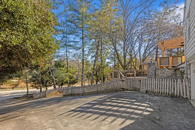 $750,000 | 1259 Duane Road, Chattanooga, TN 37405