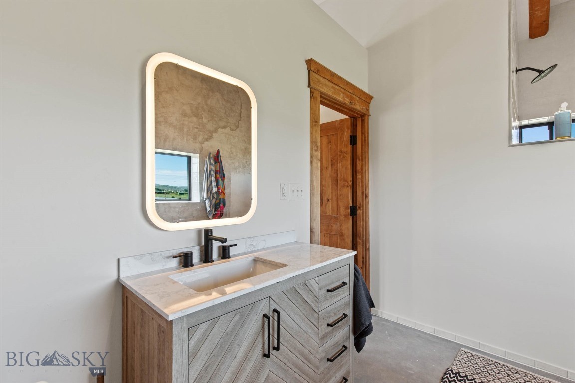 11893 Antelope Valley Road Three Forks, MT 59752 - Photo 22 of 44 Primary bathroom