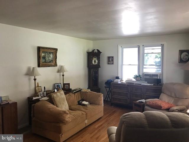 561 Georgetown Road Ronks, PA 17572 - Photo 5 of 34 a living room with furniture and a window