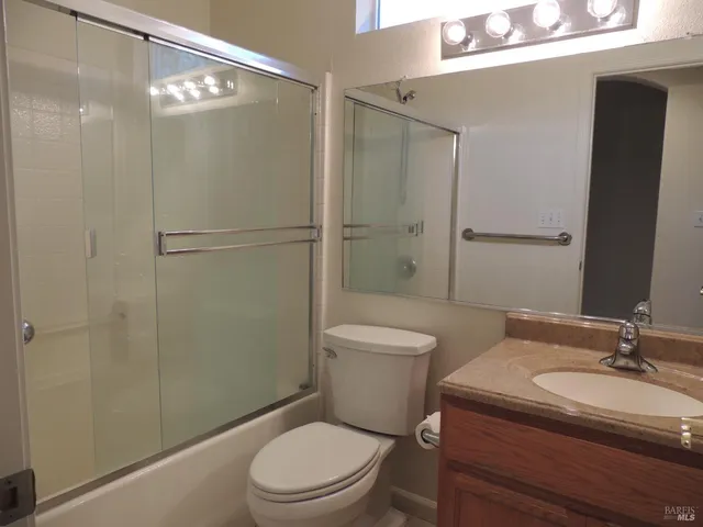 $2,100 | 265 Conway Drive, Rio Vista, CA 94571