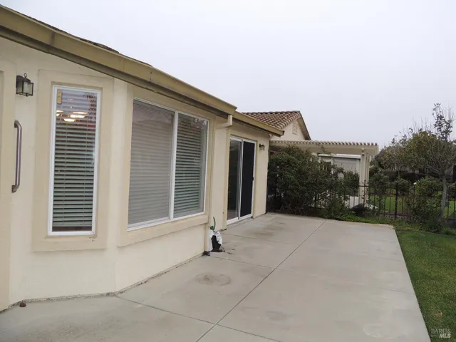 $2,100 | 265 Conway Drive, Rio Vista, CA 94571