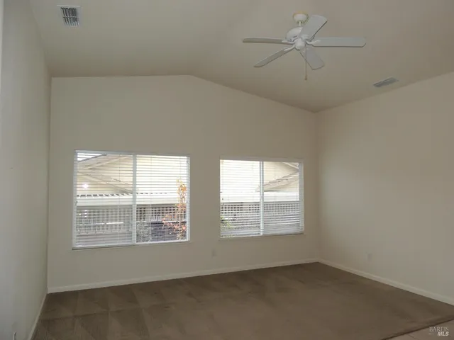 $2,100 | 265 Conway Drive, Rio Vista, CA 94571