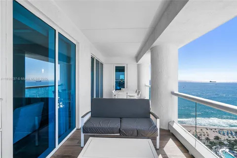 $1,434,900 | 551 North Fort Lauderdale Beach Boulevard, Unit R2205, Fort Lauderdale, FL 33304